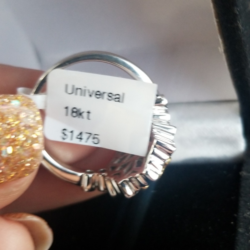 Custom ring 18kt gold